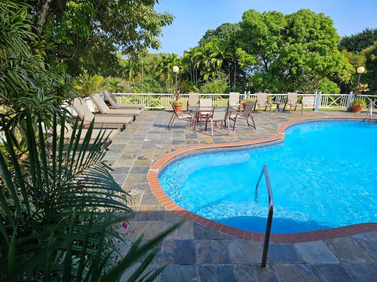Spicy Hill Villa Порт-Антонио Экстерьер фото